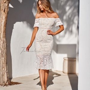 TwoSistersLabel White Dress / Wedding Style Dress